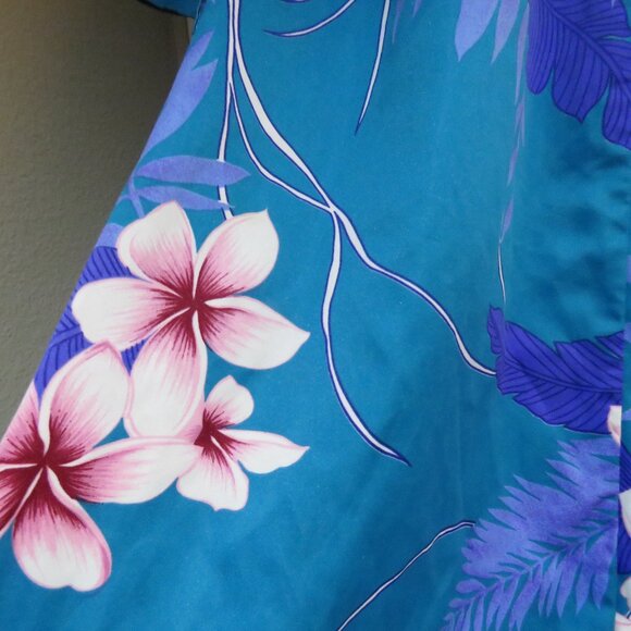 Hilo Hattie Blue Floral Dress - Picture 13 of 16